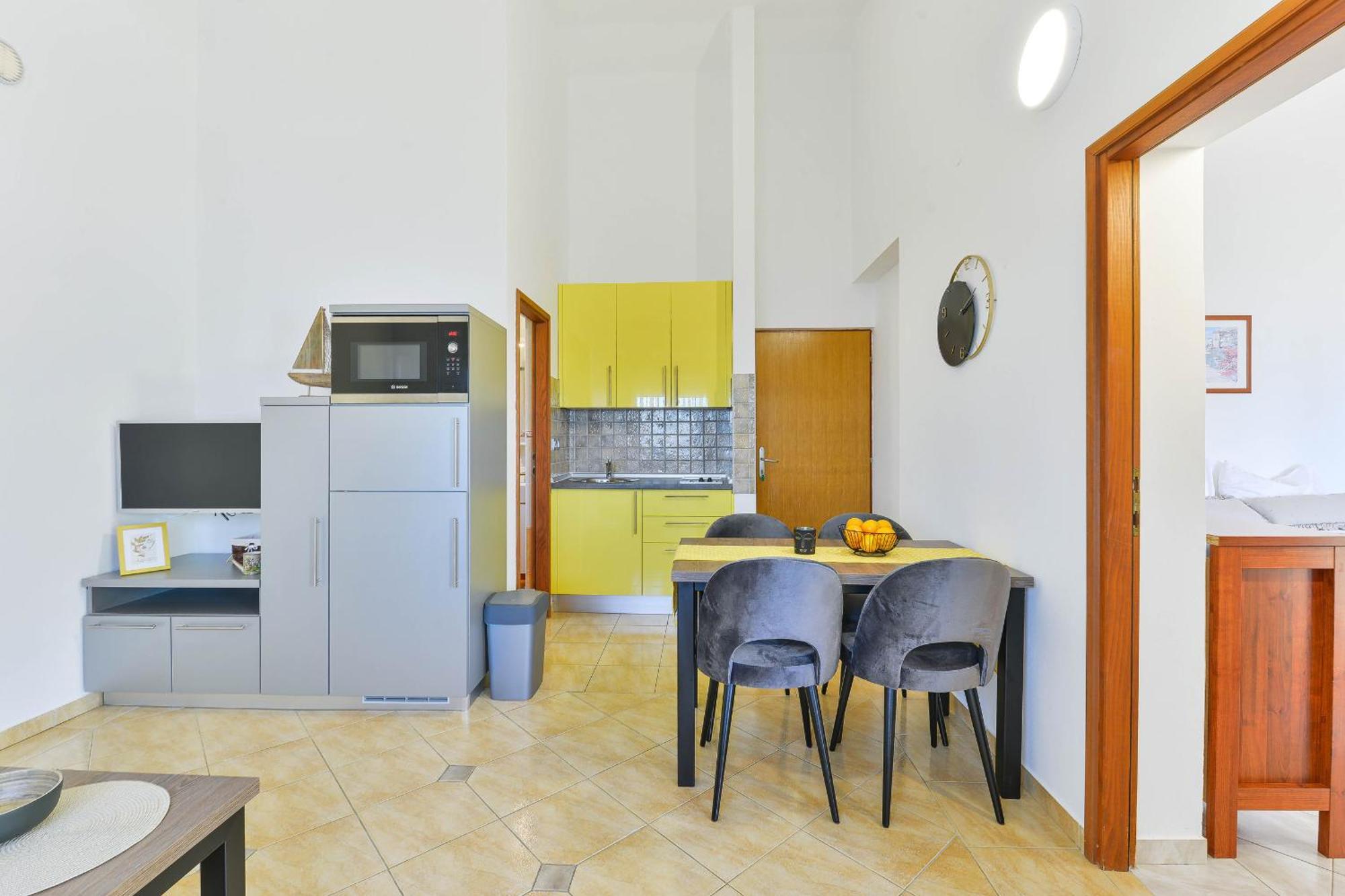 Apartment House Inga Вир Экстерьер фото